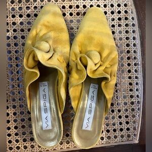 Via Spiga Yellow suede Mules